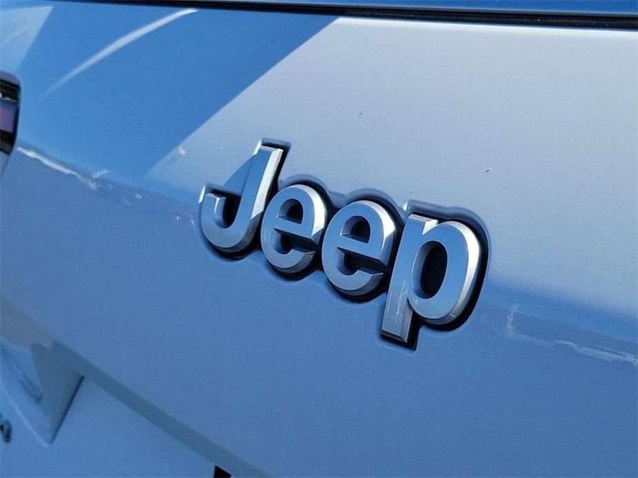 new 2024 Jeep Grand Cherokee L car, priced at $48,690