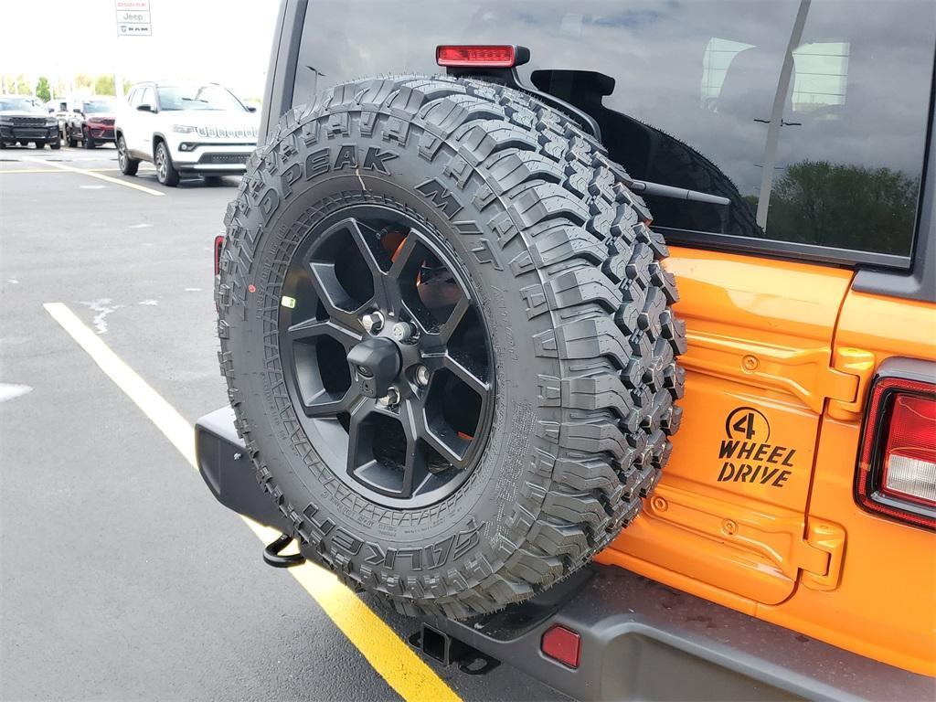 new 2025 Jeep Wrangler car, priced at $50,369