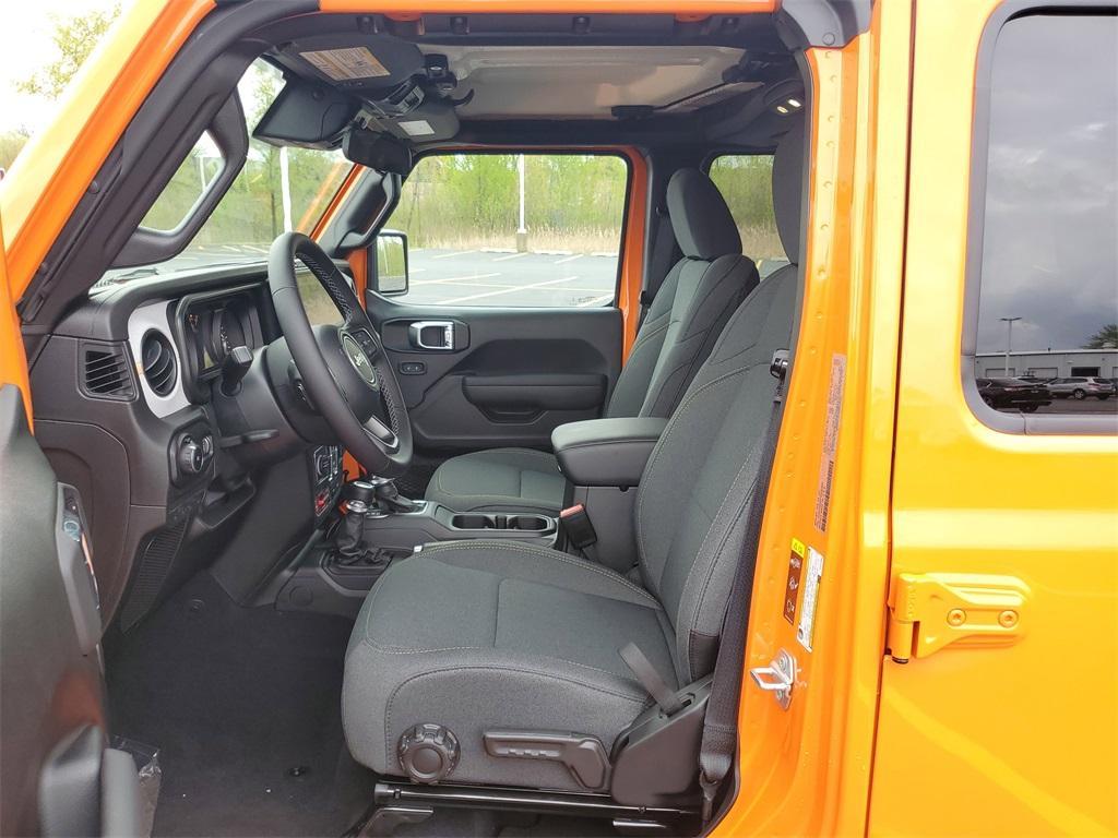 new 2025 Jeep Wrangler car, priced at $50,369