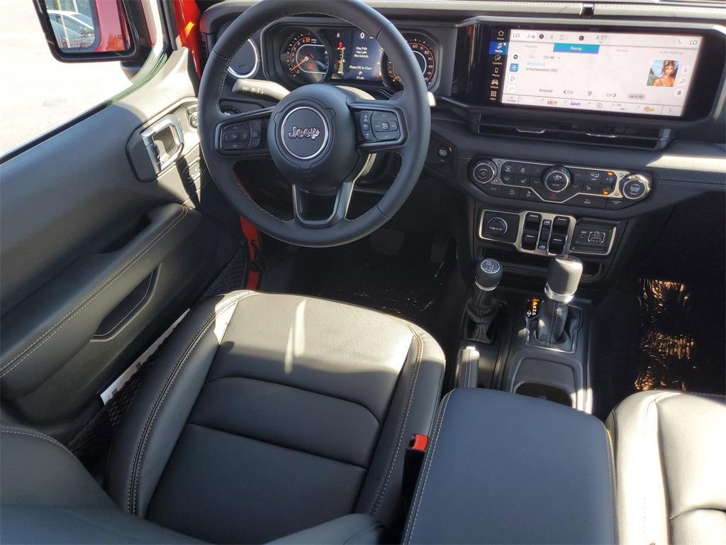 new 2025 Jeep Gladiator car, priced at $46,660