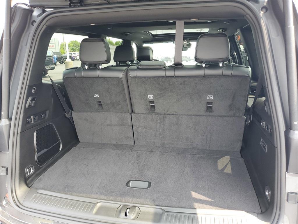 new 2025 Jeep Wagoneer car, priced at $75,530