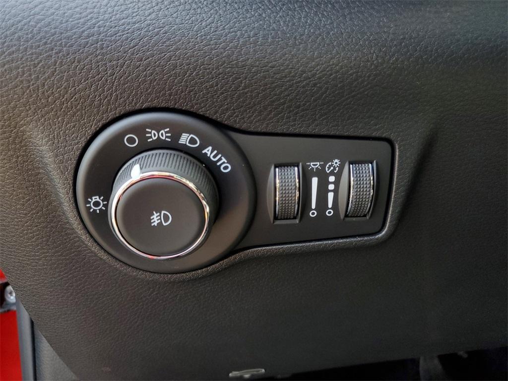 new 2025 Jeep Compass car, priced at $23,245