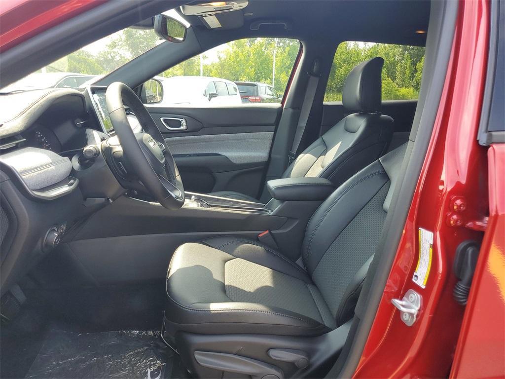 new 2025 Jeep Compass car, priced at $23,245