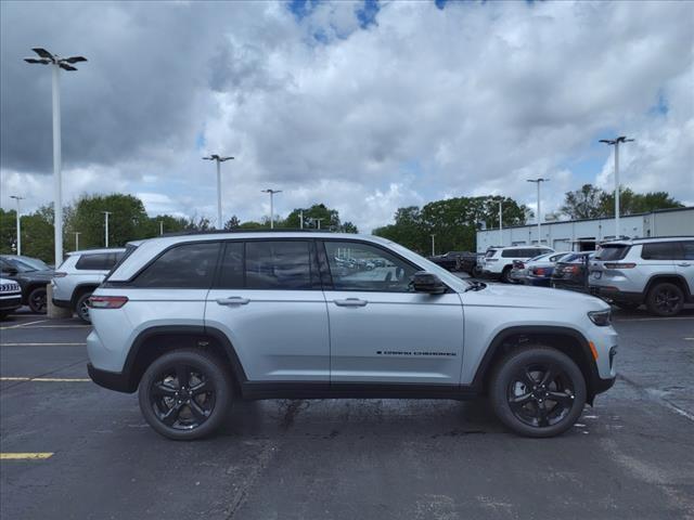 new 2024 Jeep Grand Cherokee car, priced at $46,477