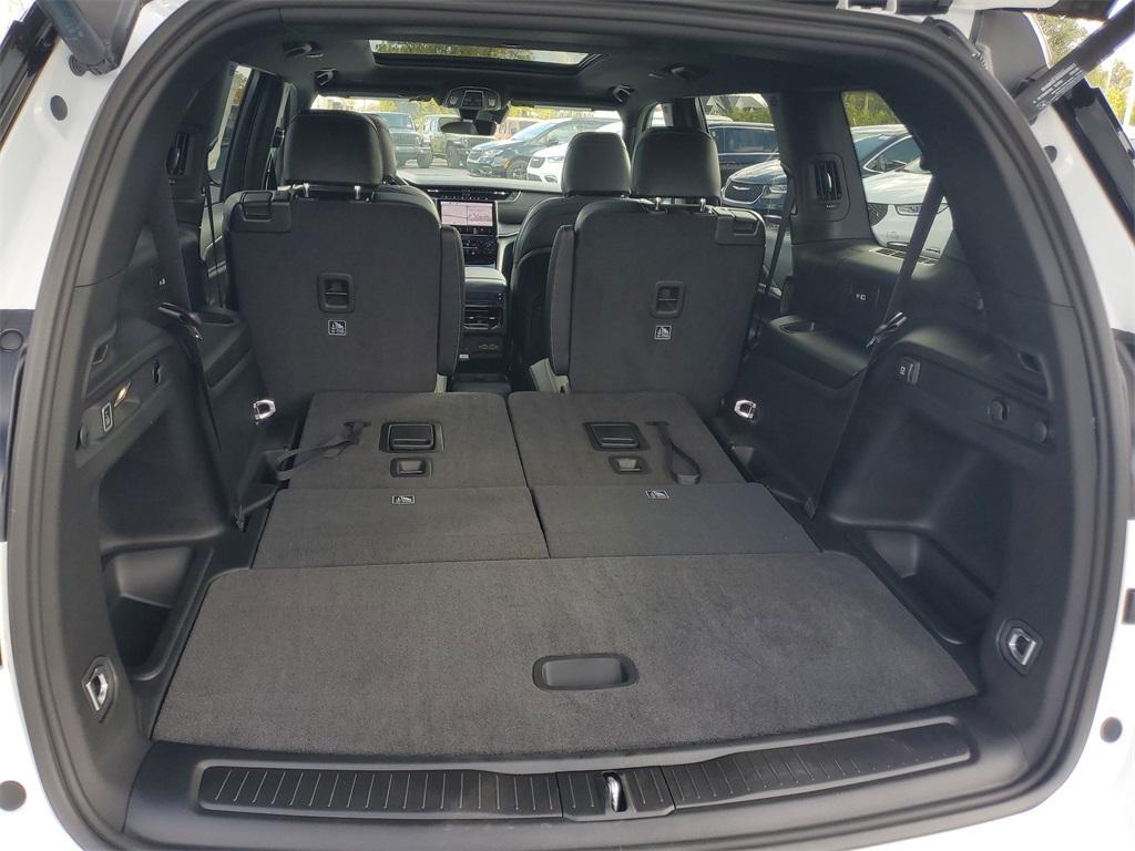 new 2025 Jeep Grand Cherokee L car, priced at $48,524