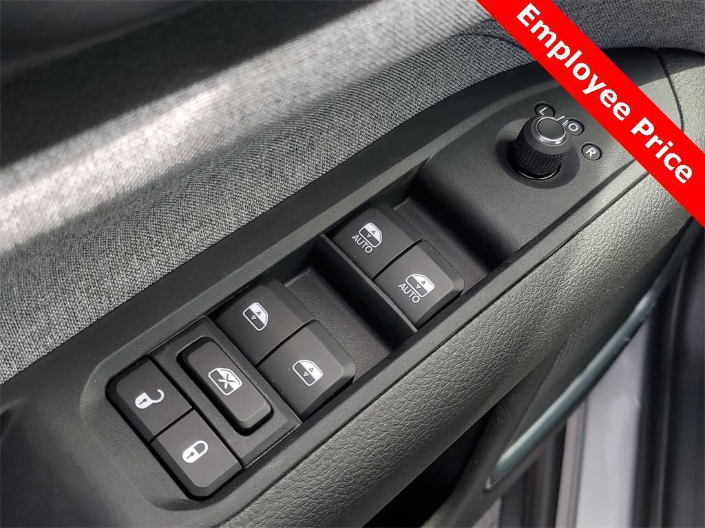 new 2025 Jeep Compass car, priced at $25,365