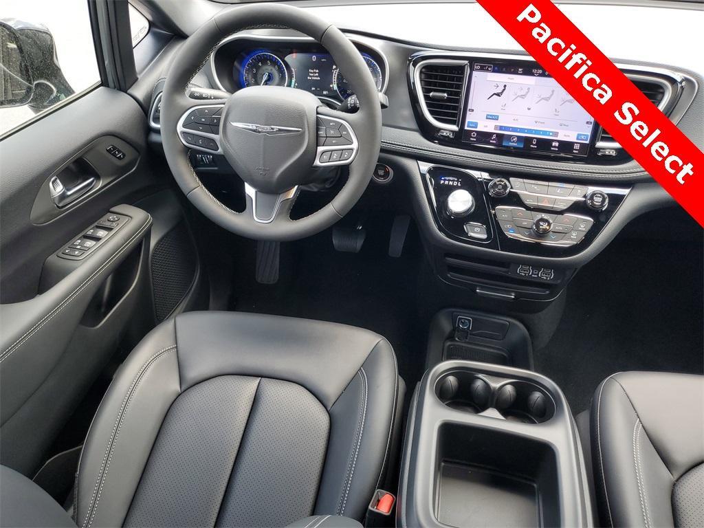 new 2025 Chrysler Pacifica car, priced at $39,587