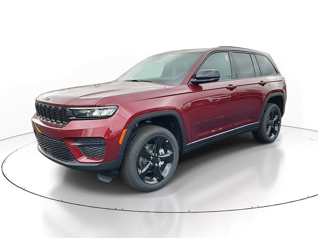 new 2025 Jeep Grand Cherokee car, priced at $42,788