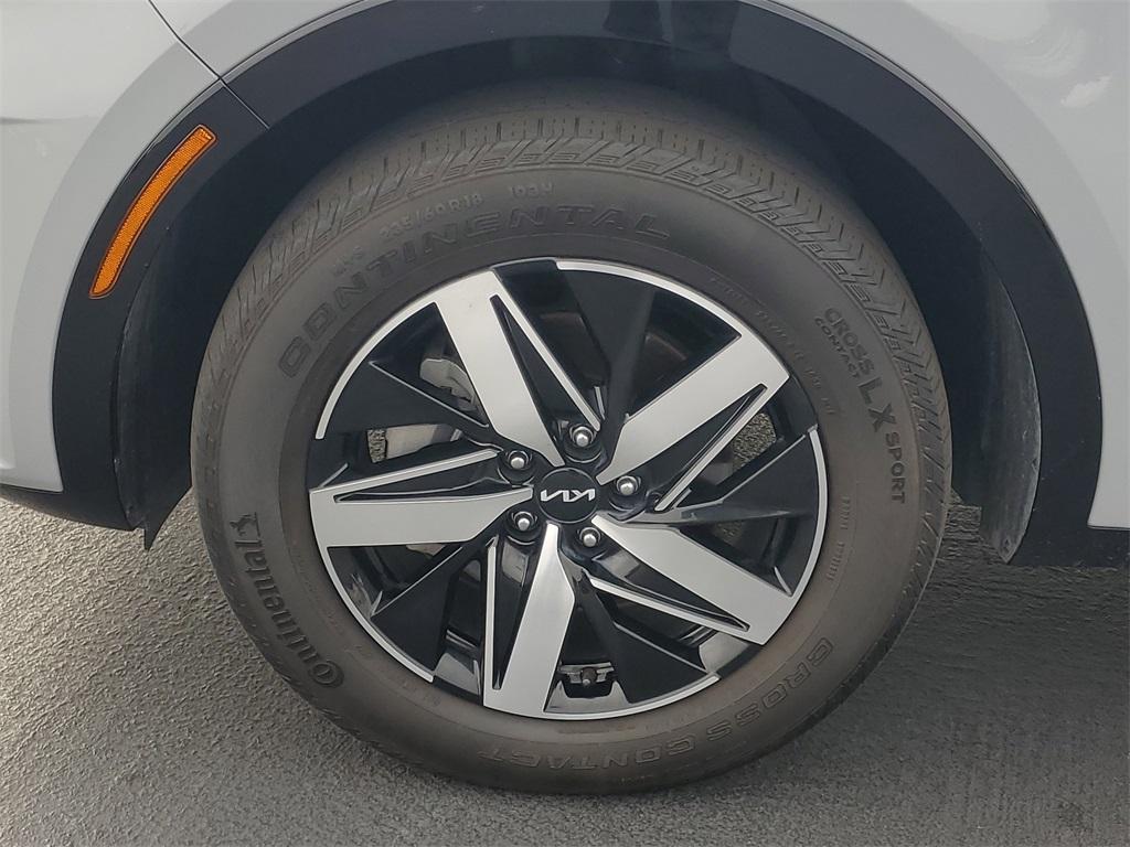 used 2023 Kia Sorento car, priced at $26,788