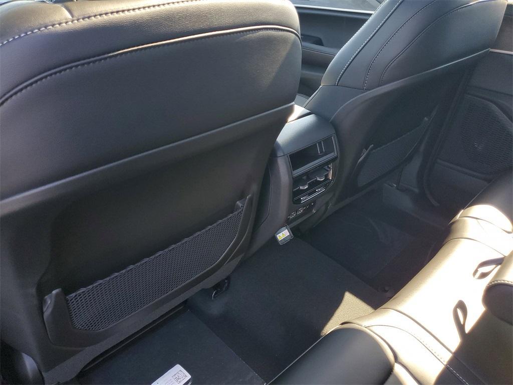 new 2025 Jeep Grand Cherokee car, priced at $43,908