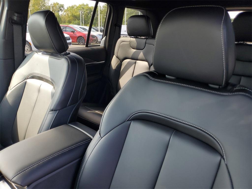 new 2025 Jeep Grand Cherokee car, priced at $46,361