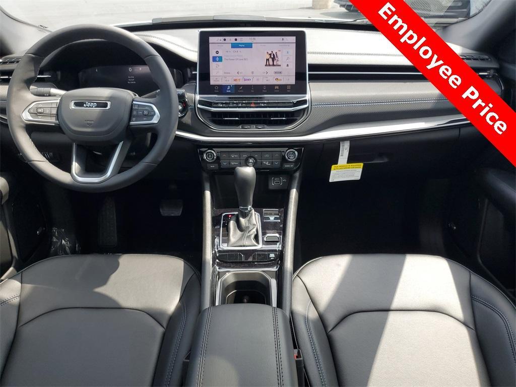new 2025 Jeep Compass car, priced at $31,226