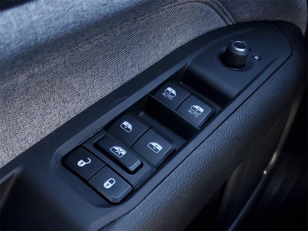 used 2024 Jeep Compass car, priced at $25,266