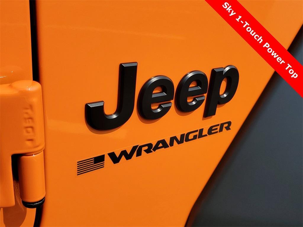 new 2025 Jeep Wrangler car, priced at $45,504