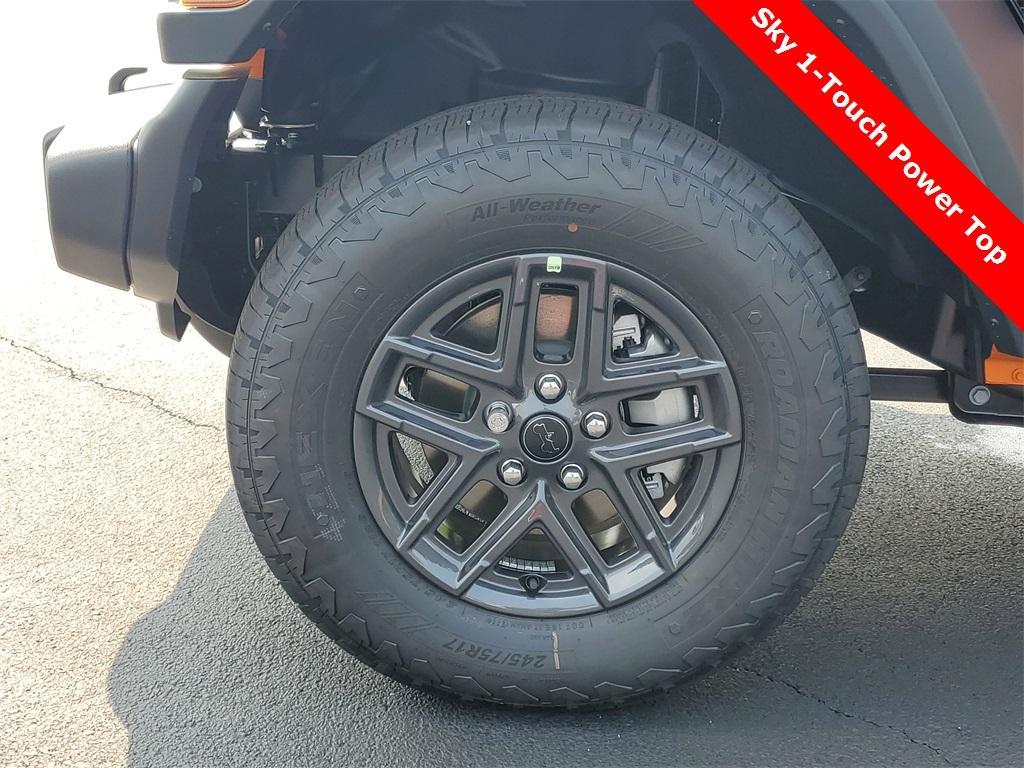 new 2025 Jeep Wrangler car, priced at $45,504