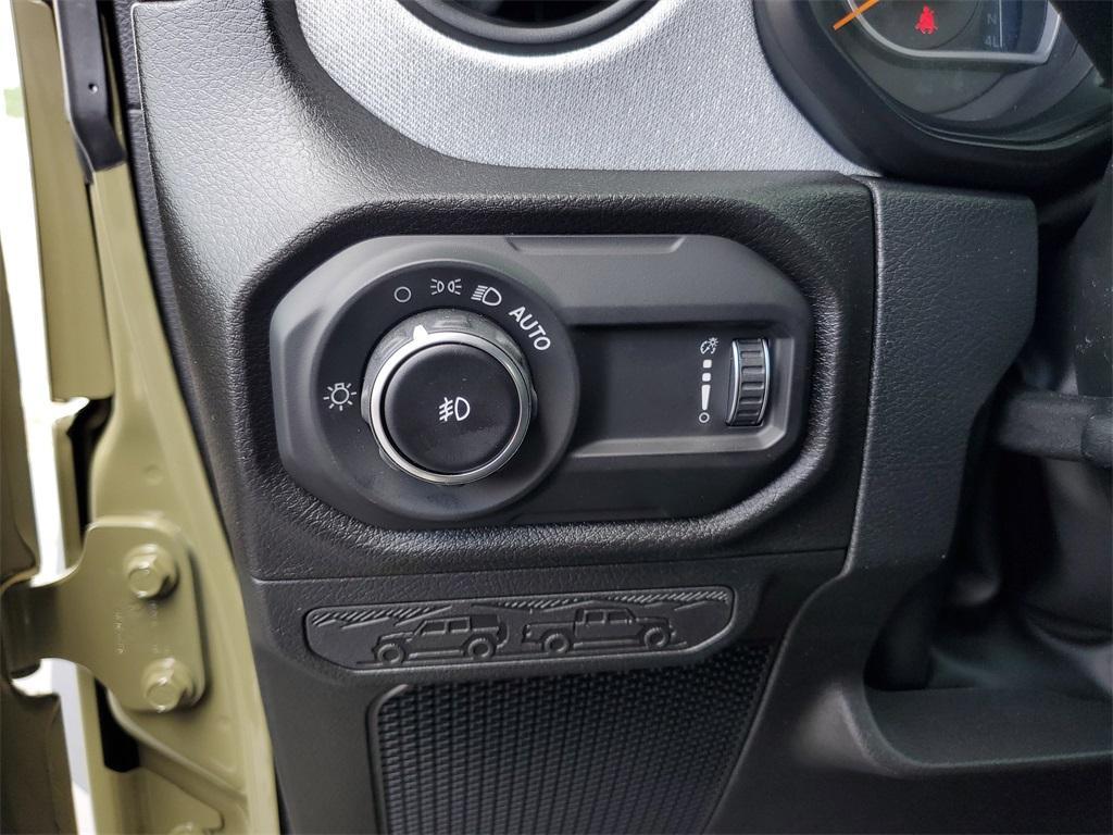 new 2025 Jeep Wrangler car, priced at $50,569