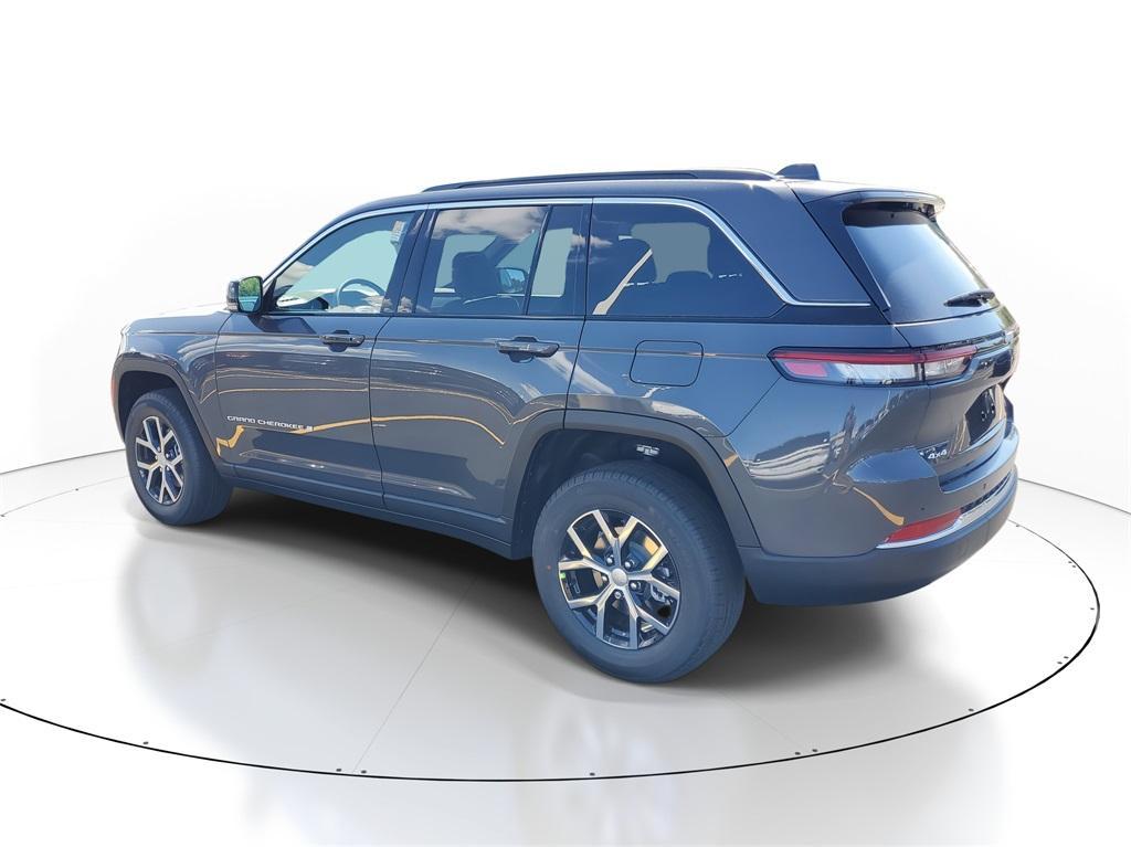 new 2025 Jeep Grand Cherokee car, priced at $45,408