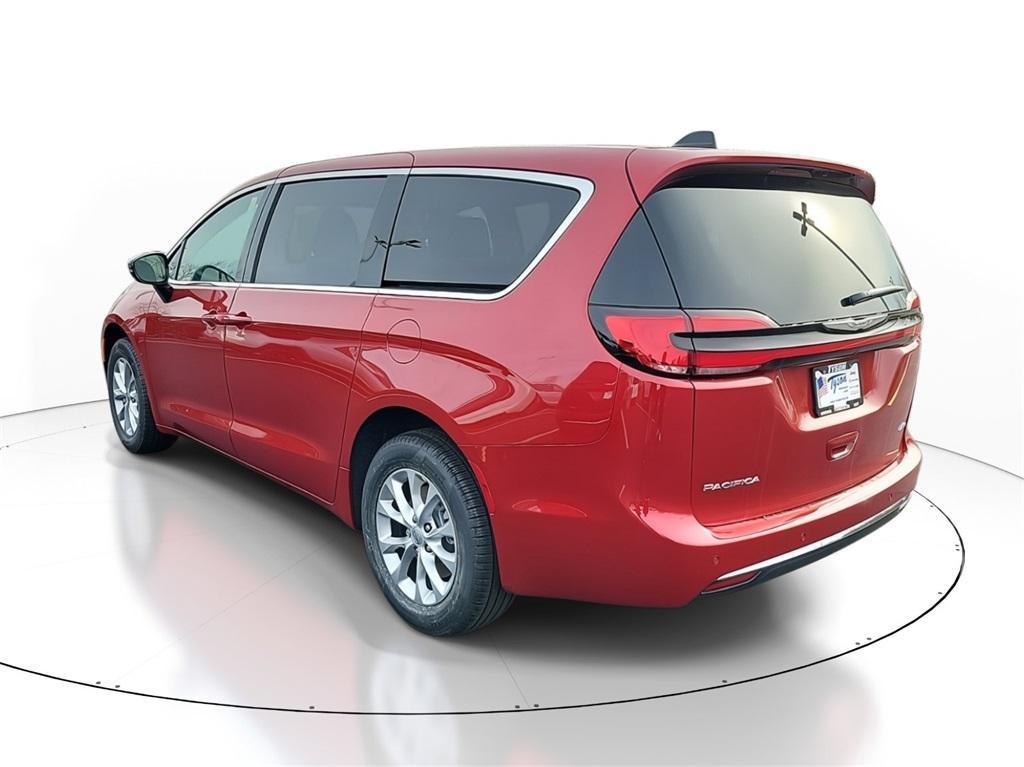 new 2025 Chrysler Pacifica car, priced at $46,030