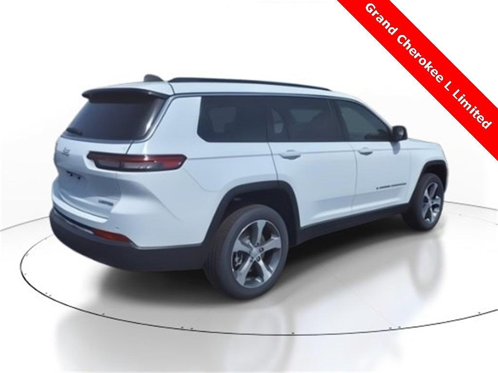 new 2024 Jeep Grand Cherokee L car, priced at $46,977