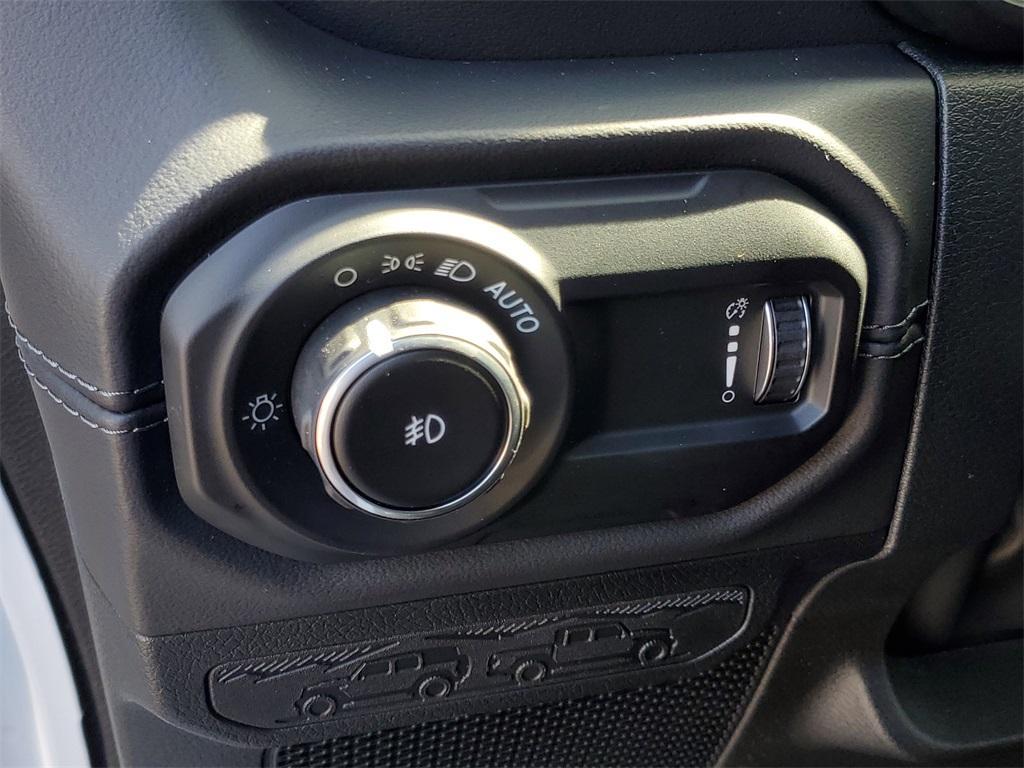 new 2025 Jeep Wrangler car, priced at $50,943
