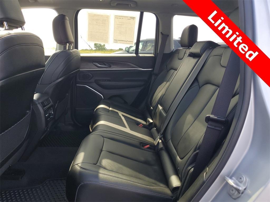 used 2022 Jeep Grand Cherokee car, priced at $33,977