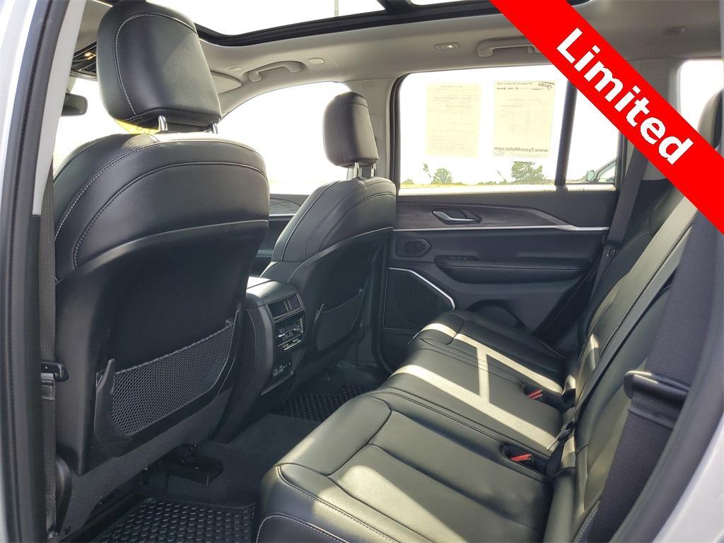 used 2022 Jeep Grand Cherokee car, priced at $33,977