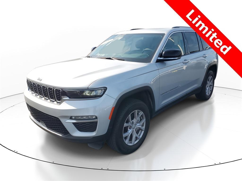 used 2022 Jeep Grand Cherokee car, priced at $33,977