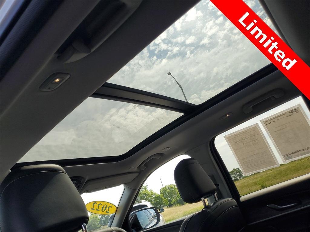 used 2022 Jeep Grand Cherokee car, priced at $33,977