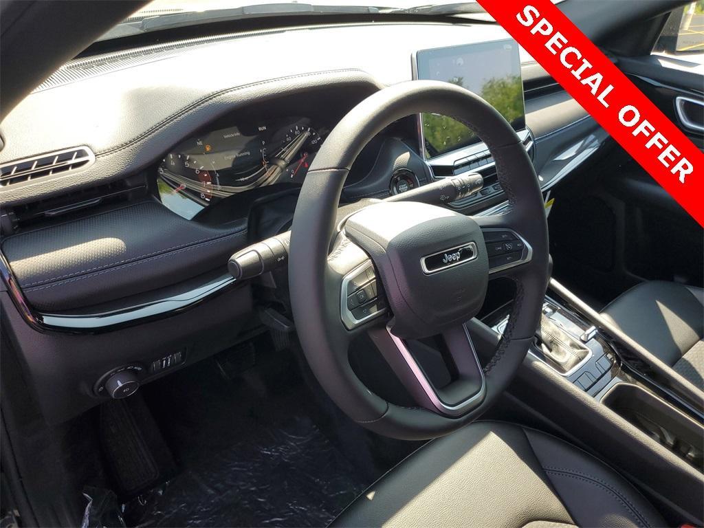 new 2025 Jeep Compass car, priced at $30,755