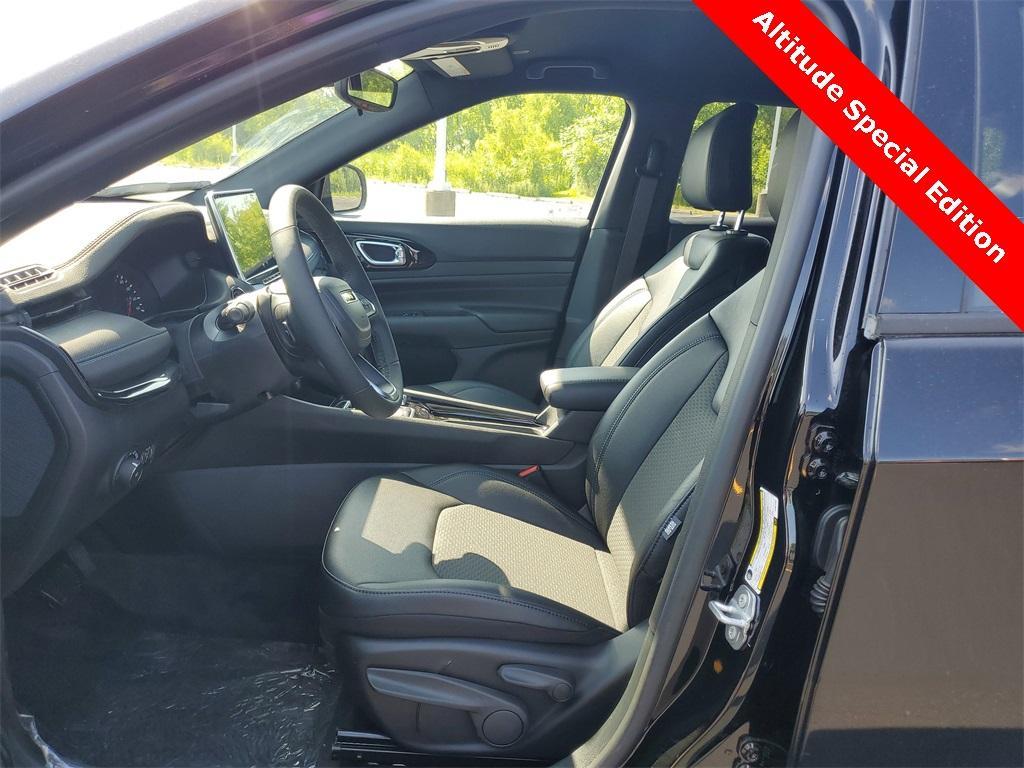 new 2025 Jeep Compass car, priced at $28,410