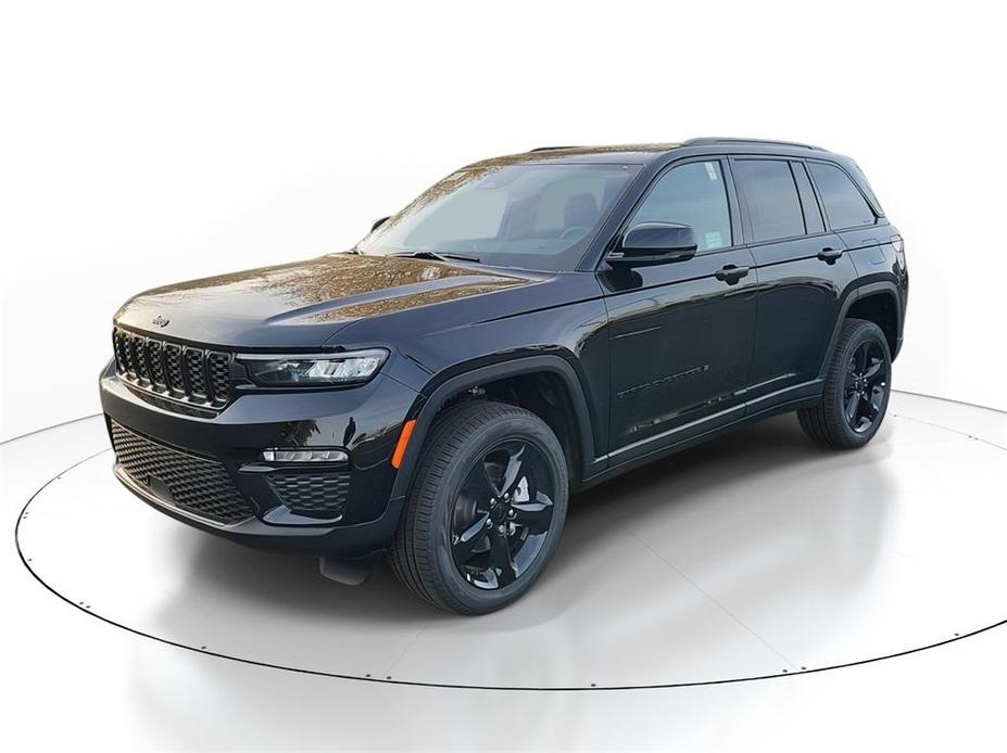 new 2025 Jeep Grand Cherokee car, priced at $48,781