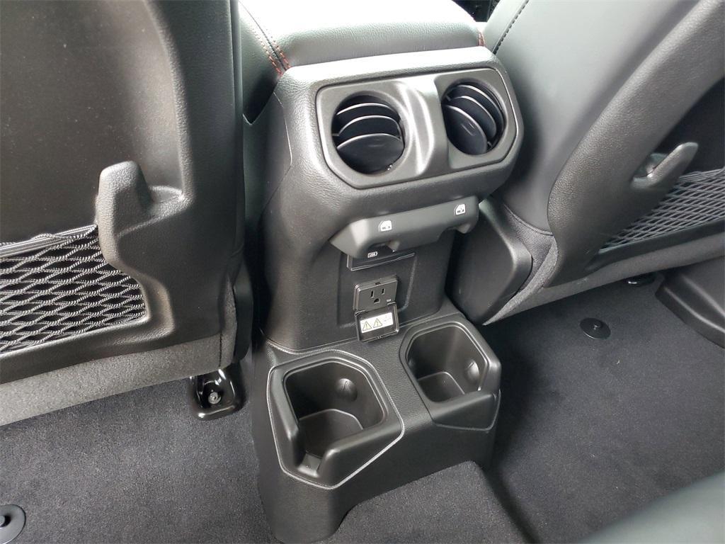 new 2025 Jeep Gladiator car, priced at $50,116
