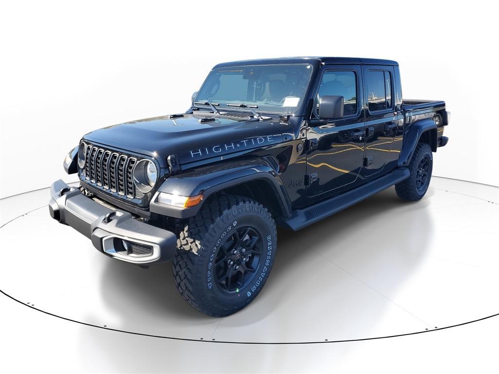 new 2025 Jeep Gladiator car, priced at $46,105