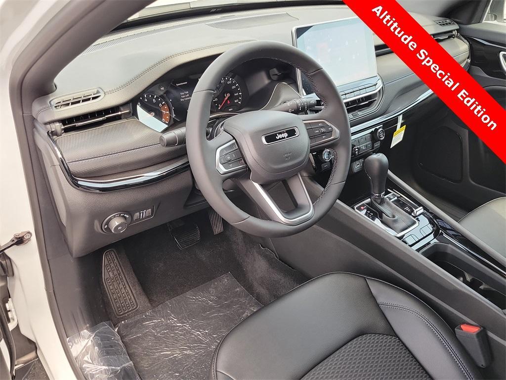 new 2025 Jeep Compass car, priced at $28,323