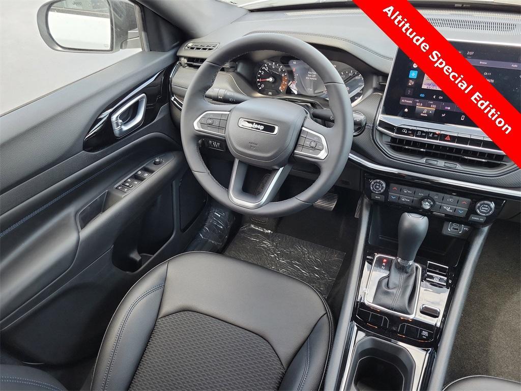 new 2025 Jeep Compass car, priced at $28,323