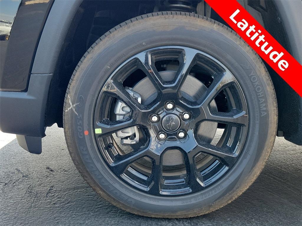 new 2025 Jeep Compass car, priced at $24,910