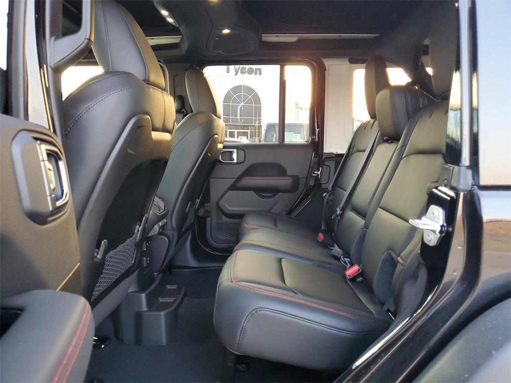new 2025 Jeep Wrangler car, priced at $57,520