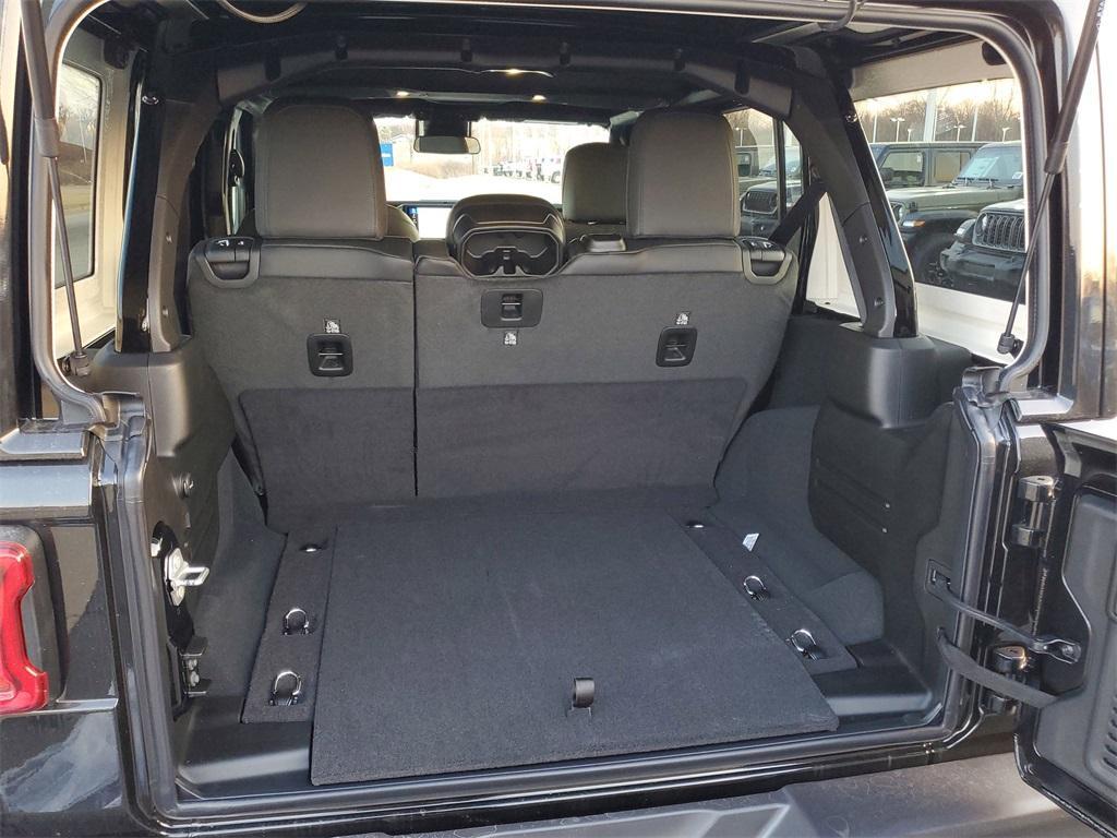 new 2025 Jeep Wrangler car, priced at $57,520
