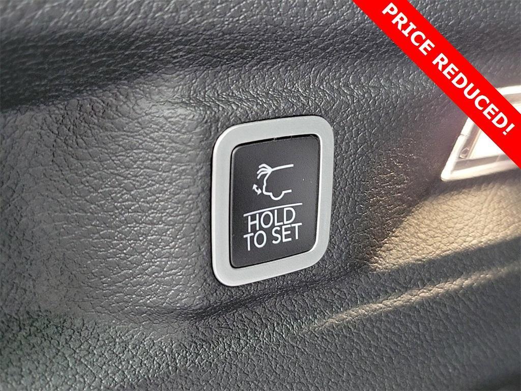 new 2025 Jeep Grand Cherokee L car, priced at $39,961