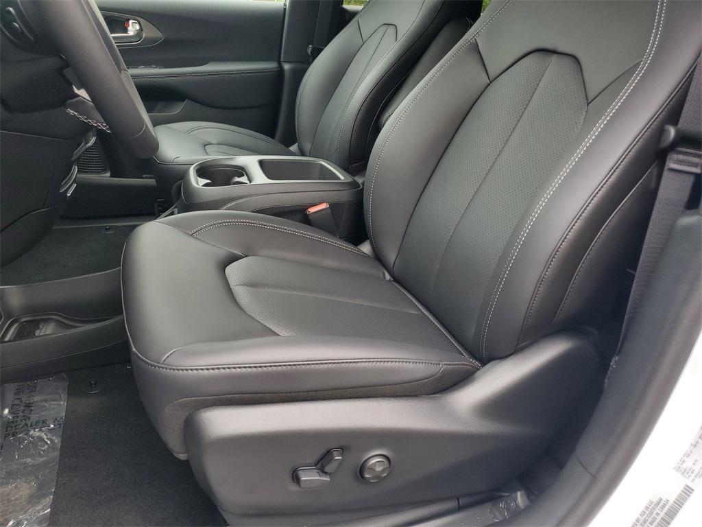 new 2026 Chrysler Voyager car, priced at $39,808