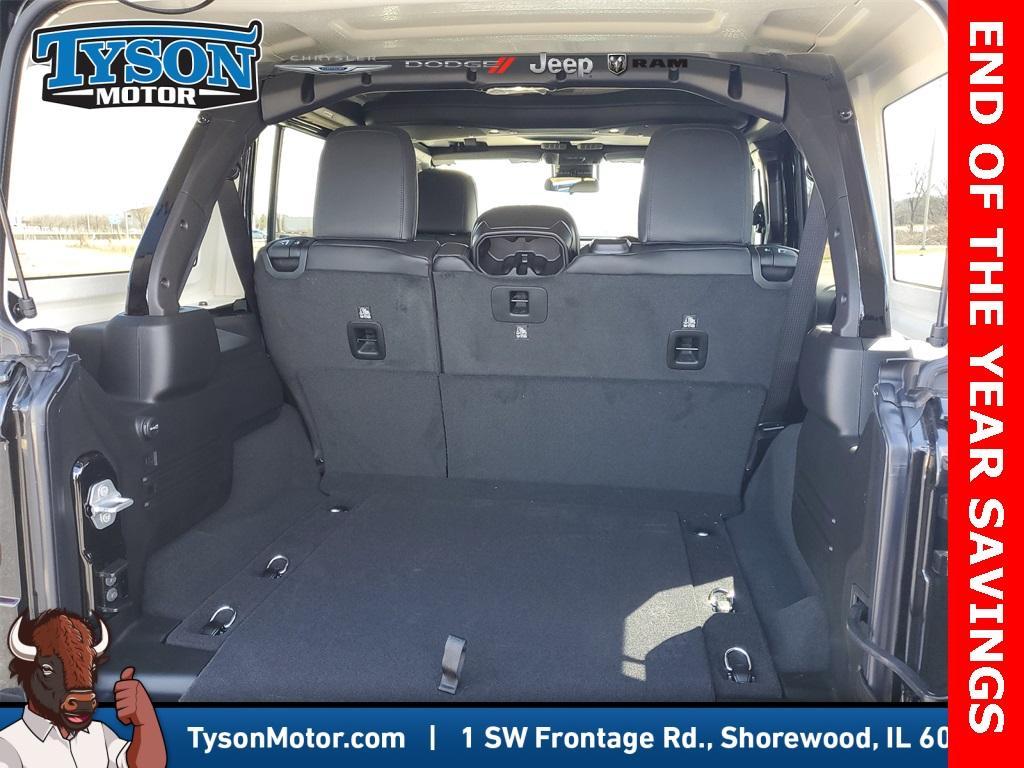 new 2025 Jeep Wrangler car, priced at $46,999