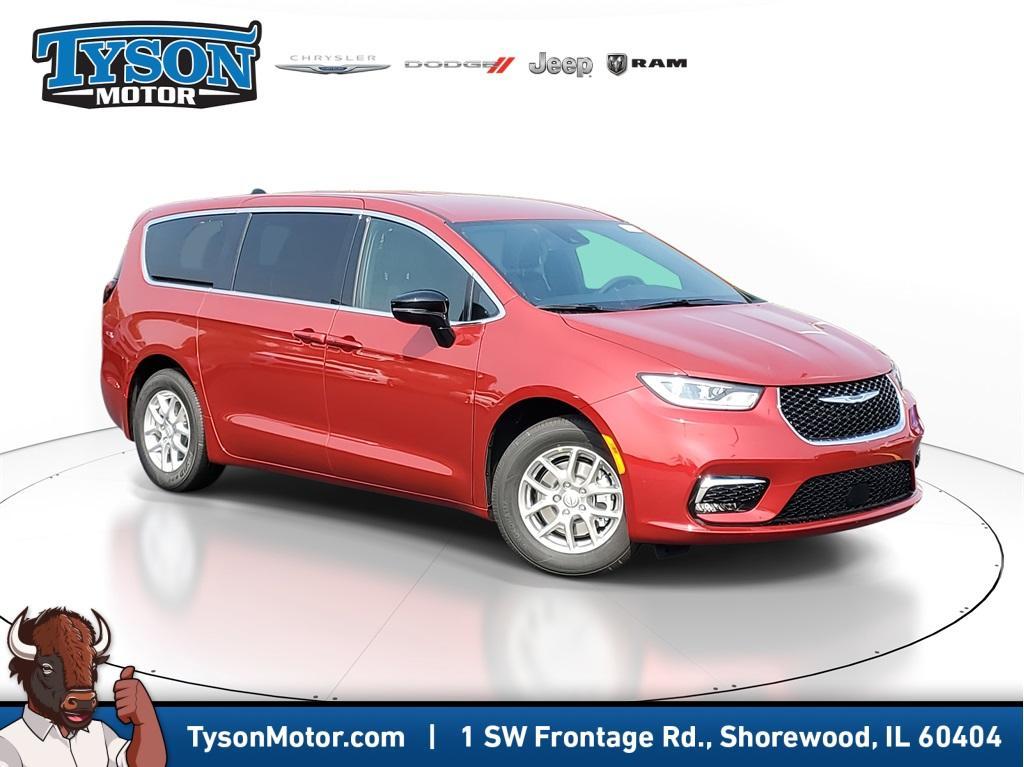 new 2025 Chrysler Pacifica car, priced at $33,788