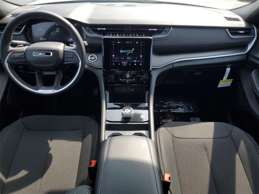 new 2025 Jeep Grand Cherokee car, priced at $37,443