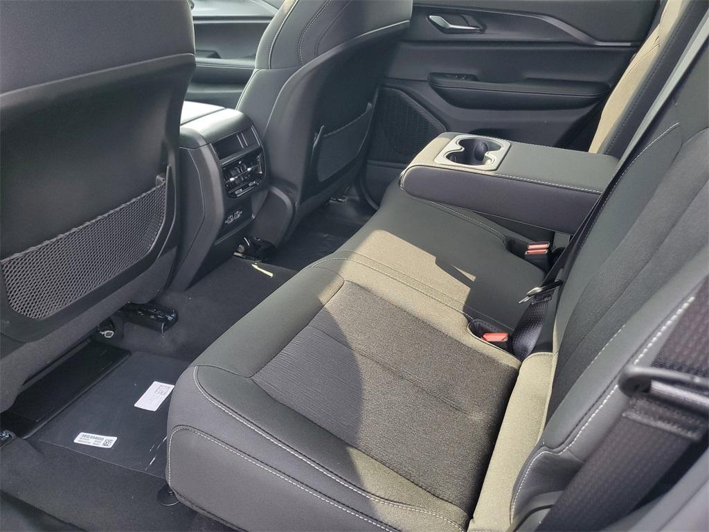 new 2025 Jeep Grand Cherokee car, priced at $37,443