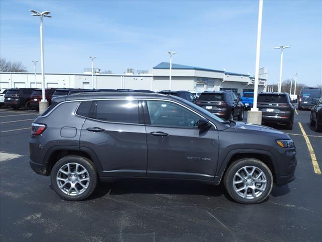 new 2024 Jeep Compass car, priced at $27,856