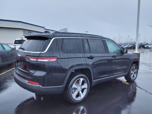 new 2024 Jeep Grand Cherokee L car, priced at $49,181