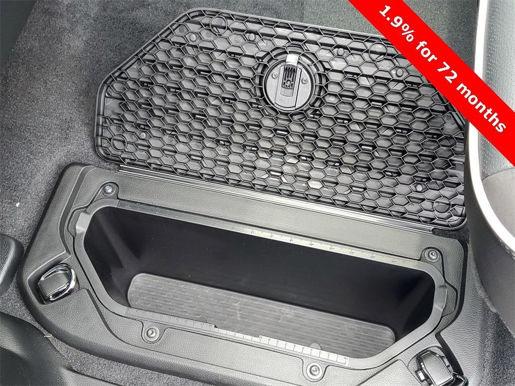 new 2025 Ram 1500 car, priced at $59,601