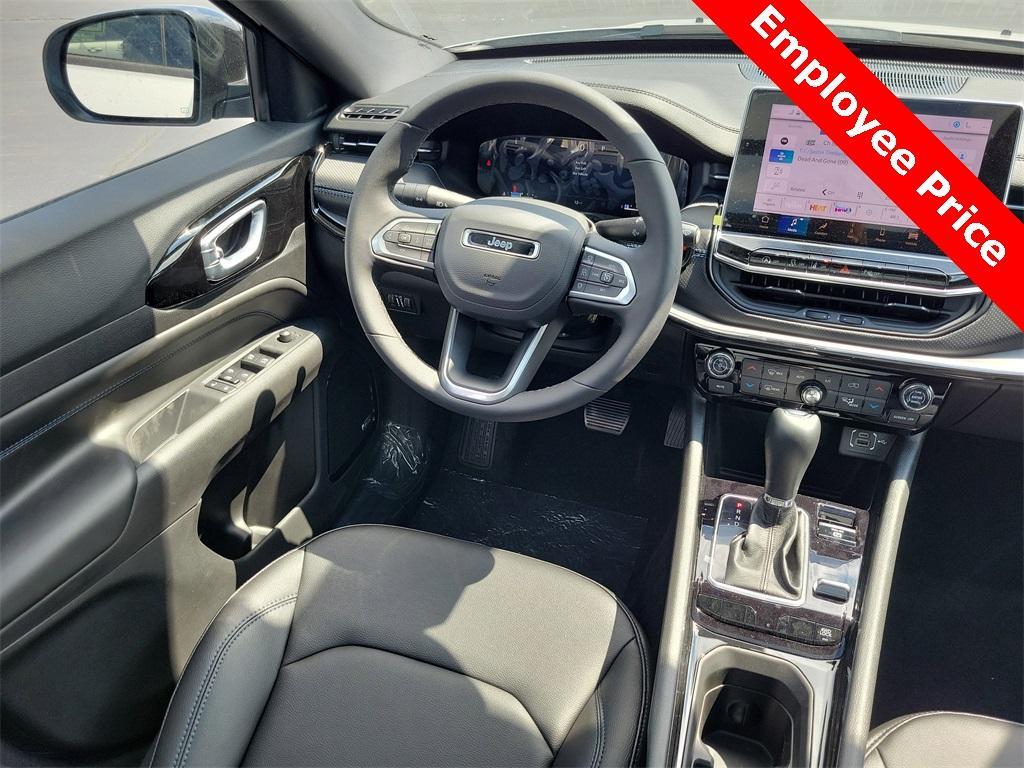 new 2025 Jeep Compass car, priced at $32,126