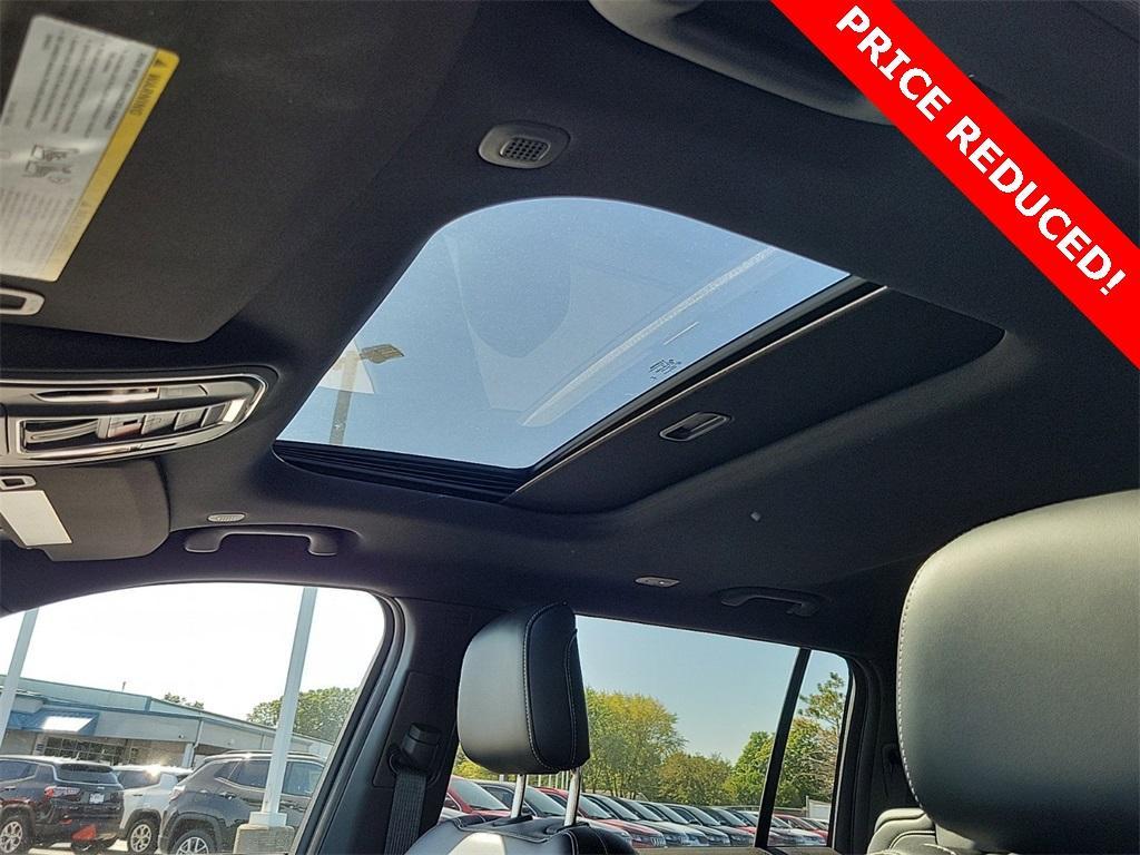 new 2025 Jeep Grand Cherokee L car, priced at $39,961