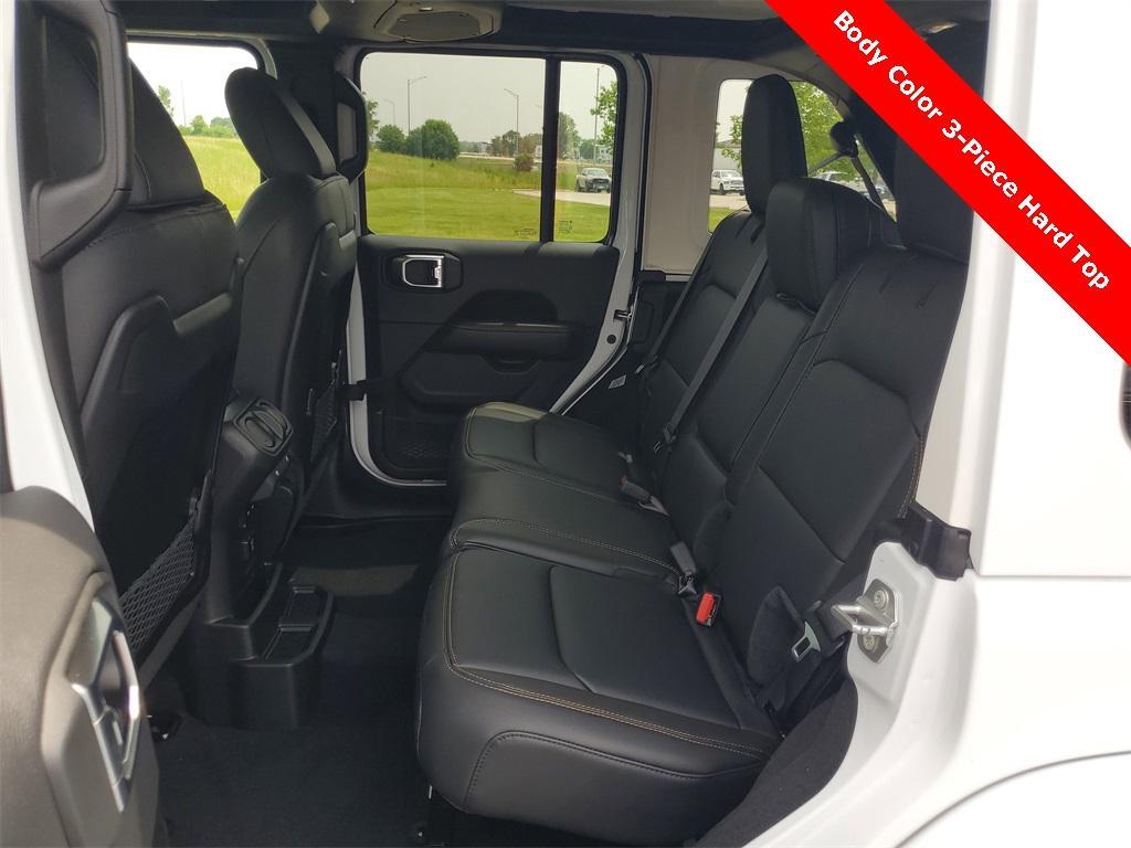 new 2025 Jeep Wrangler car, priced at $50,556